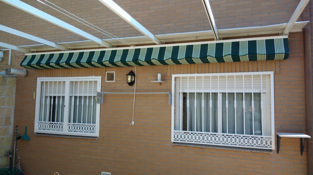 PERGOLAS de toldosalcala.es  91 604 98 81 - TOLDOSALCALA.ES  916049881